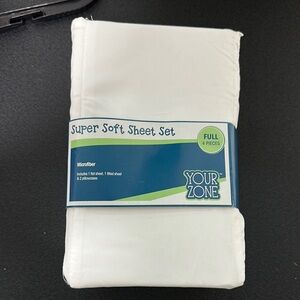 Super Soft White Sheet Set